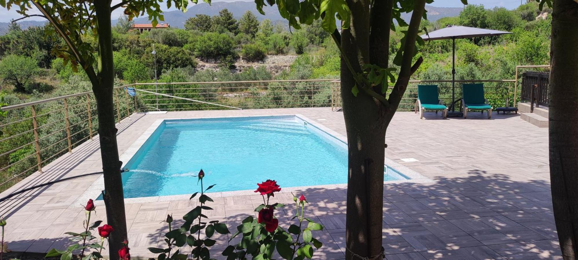 Roses Villa Trimiklini Zewnętrze zdjęcie