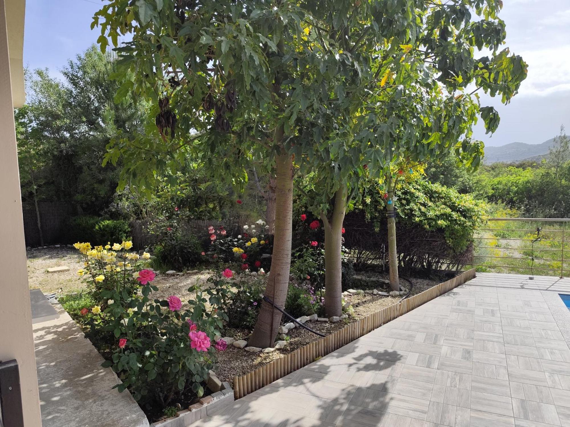 Roses Villa Trimiklini Zewnętrze zdjęcie