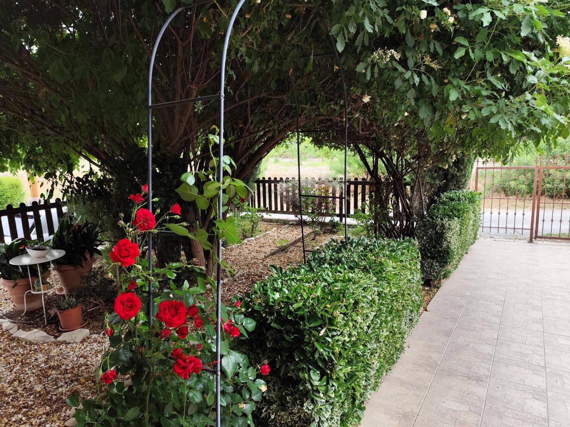 Roses Villa Trimiklini Zewnętrze zdjęcie